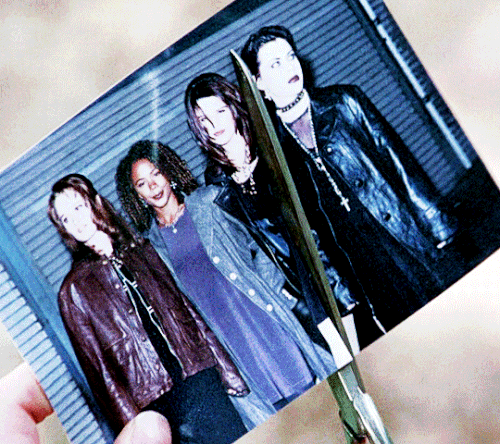 tumblr 92ed75144b3288a385005d38b842d551 36e9e3e7 540.gif
