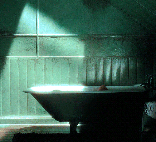 tumblr f4da4d3a7f6df860e735ab9353260581 bbf3d8b4 540.gif