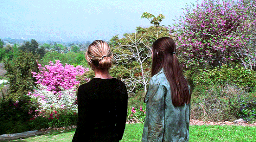 tumblr c451fc208bcefa94a4164bc330d584d0 16d194bf 540.gif