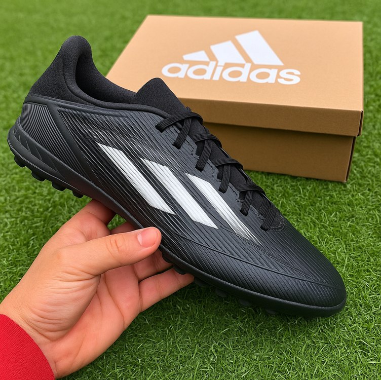 Chuteira Society Adidas F50 Club Unissex – Preto+Dourado