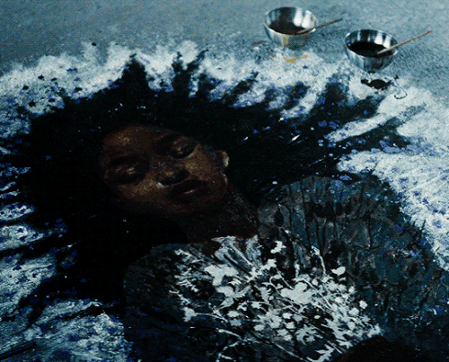 tumblr 0cbd91b3f2baa37be79e08c8faad6f20 86329753 540.gif