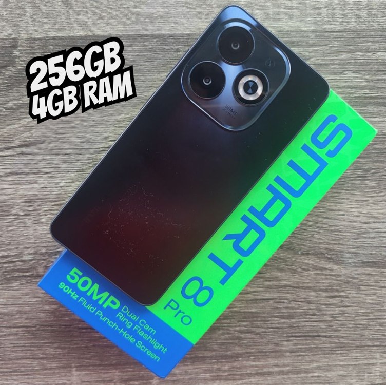 Infinix Smart 8 Pro Dual SIM 256GB Preto 4GB RAM
