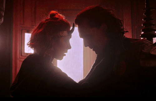tumblr c96713e1291c6d26a0180296d7ad43c8 57b9fc46 540.gif