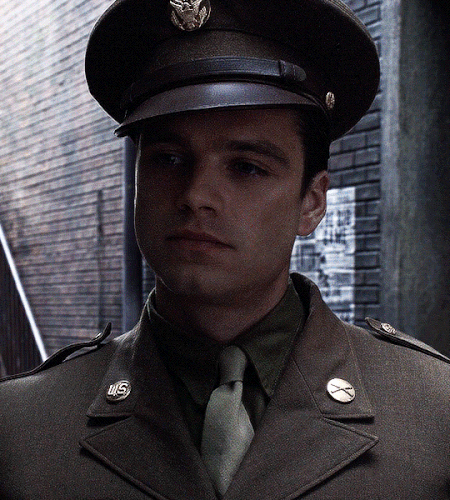 tumblr 5ebe1707b661f90df83210302767e767 314543ce 540.gif