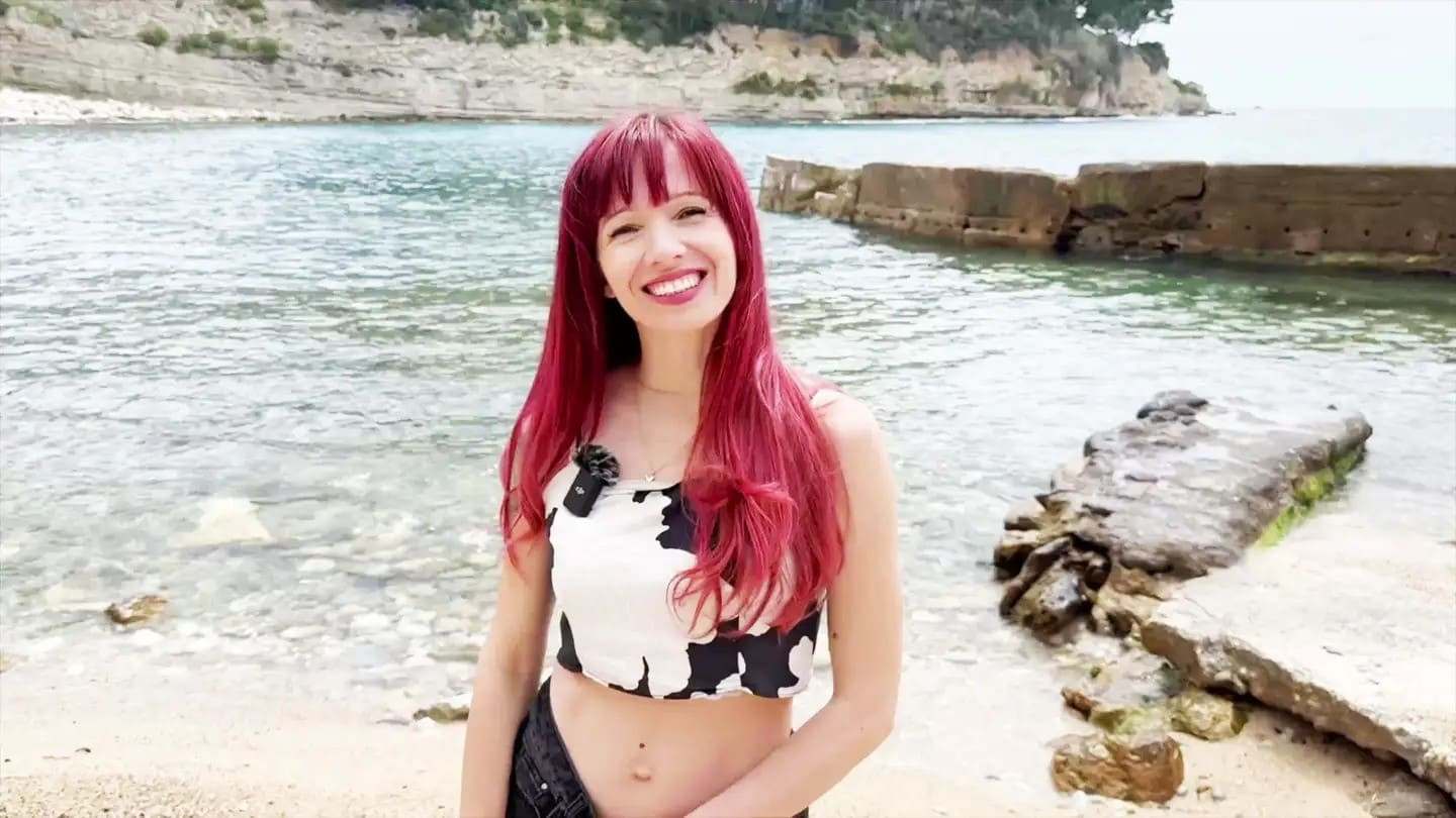 JacquieEtMichelTV 25 05 29 Chaarlene 30 Years Old From Frejus [ 1080p]