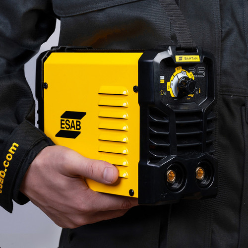 Máquina De Solda Inversora Esab Bantam 2.5 127 220V.jpg