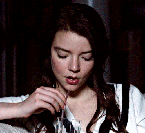 tumblr f506bc46563ce4c3e1e606a9e02d44f2 36df8f3b 540.gif