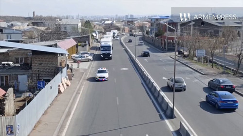 0LaC6izqAYm0R MC.jpg