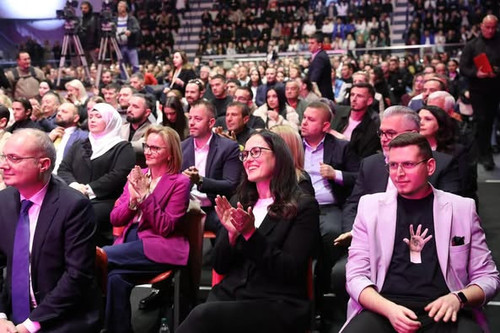 485373448 18040480784436917 4917960922868421822 n.jpg?stp=dst jpg p526x395 tt6& nc cat=103&ccb=1 7& .jpg