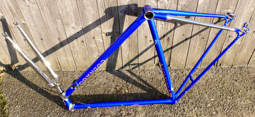 53EFE2EE 3317 43E2 8F14 A2033C218708 17034 000006D99C040382.jpg