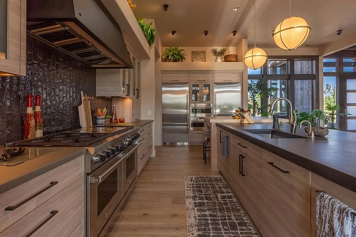 Custom Cabinets in Bend.jpg