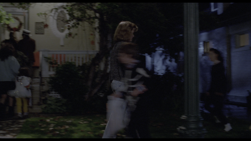 Halloween 4 The Return of Michael Myers 1988 UHD BluRay 2160p TrueHD Atmos 7 1 DV HEVC REMUX FraMeSToR