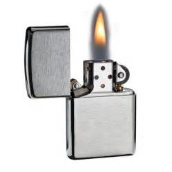 zippo 1.jpg