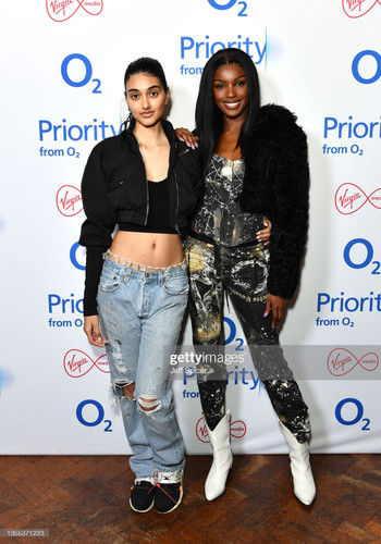 neelam gill and leomie anderson attend an exclusive wizkid for at picture id1355371223?s=2048x2048.jpg