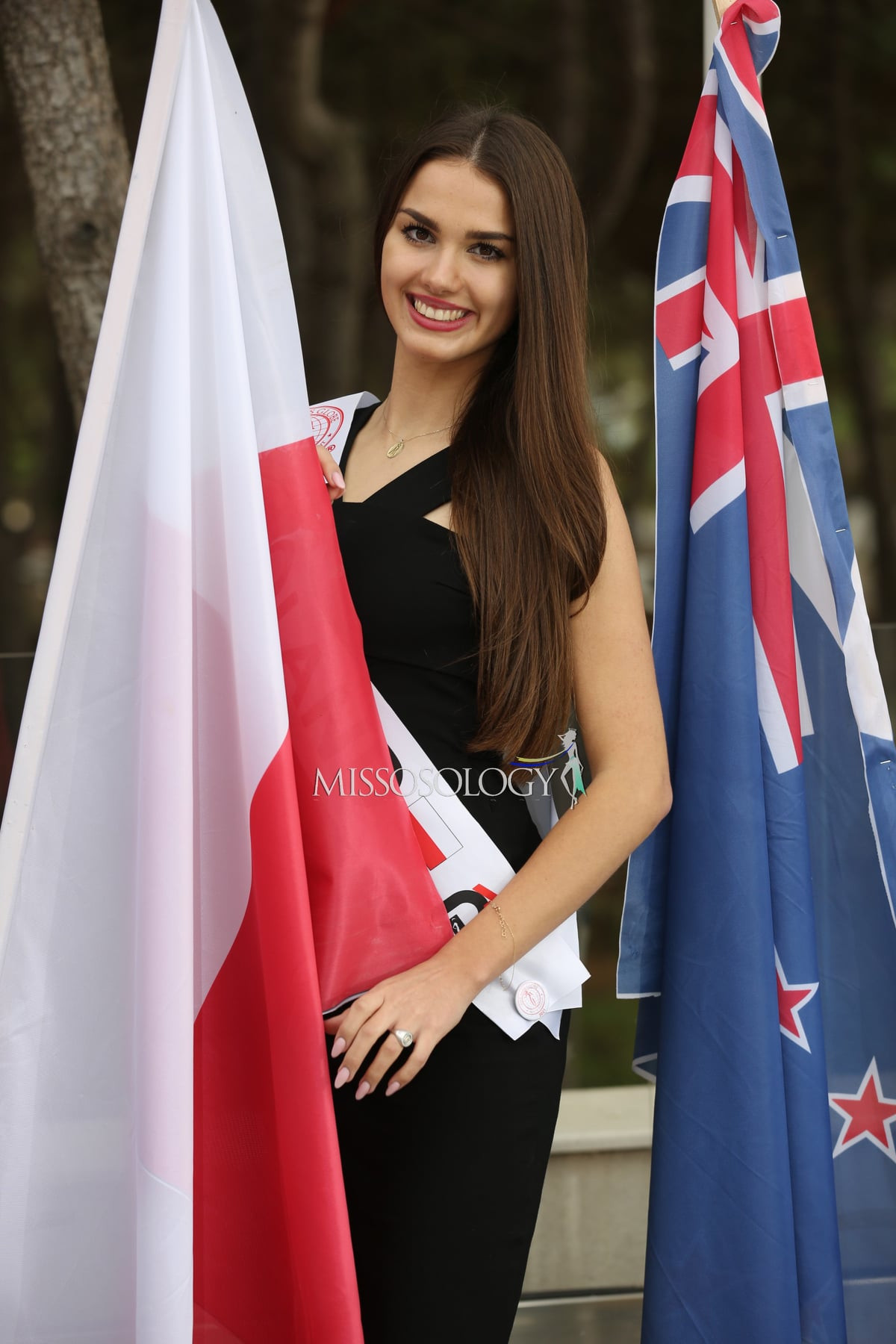 candidatas a the miss globe 2021. final: 05 nov. - Página 6 57OGIV