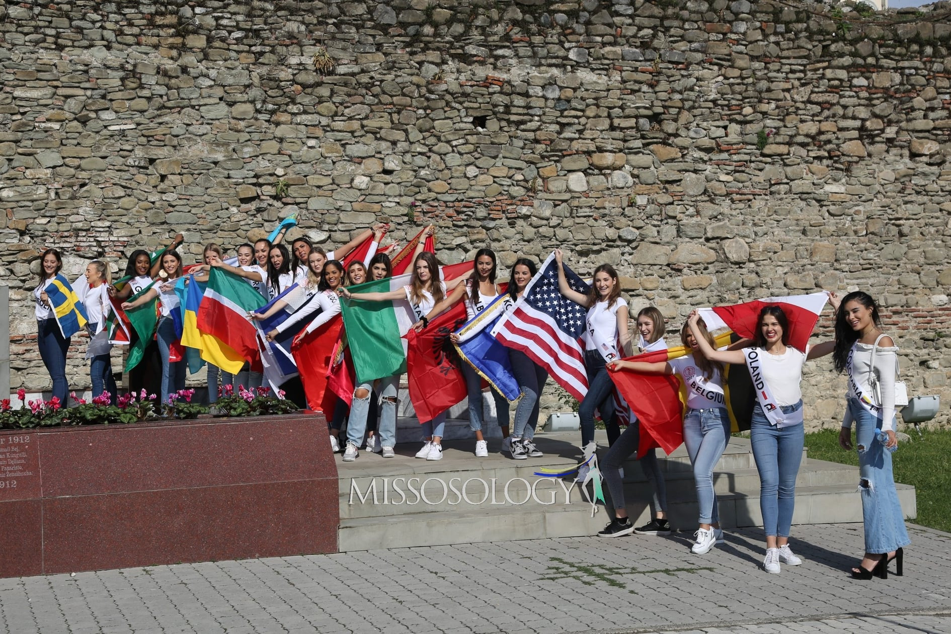 candidatas a the miss globe 2021. final: 05 nov. - Página 12 5a1xYN