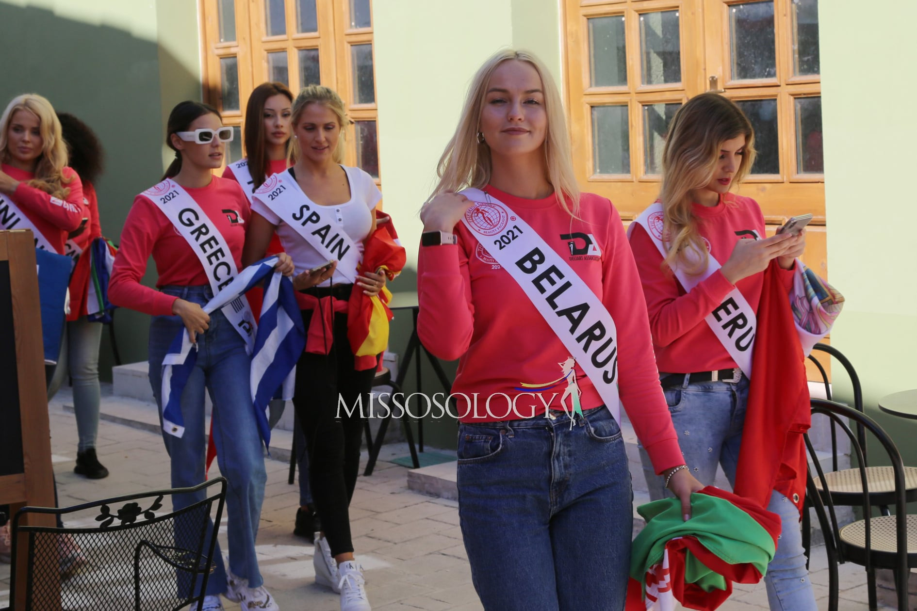 candidatas a the miss globe 2021. final: 05 nov. - Página 25 5lIrGI