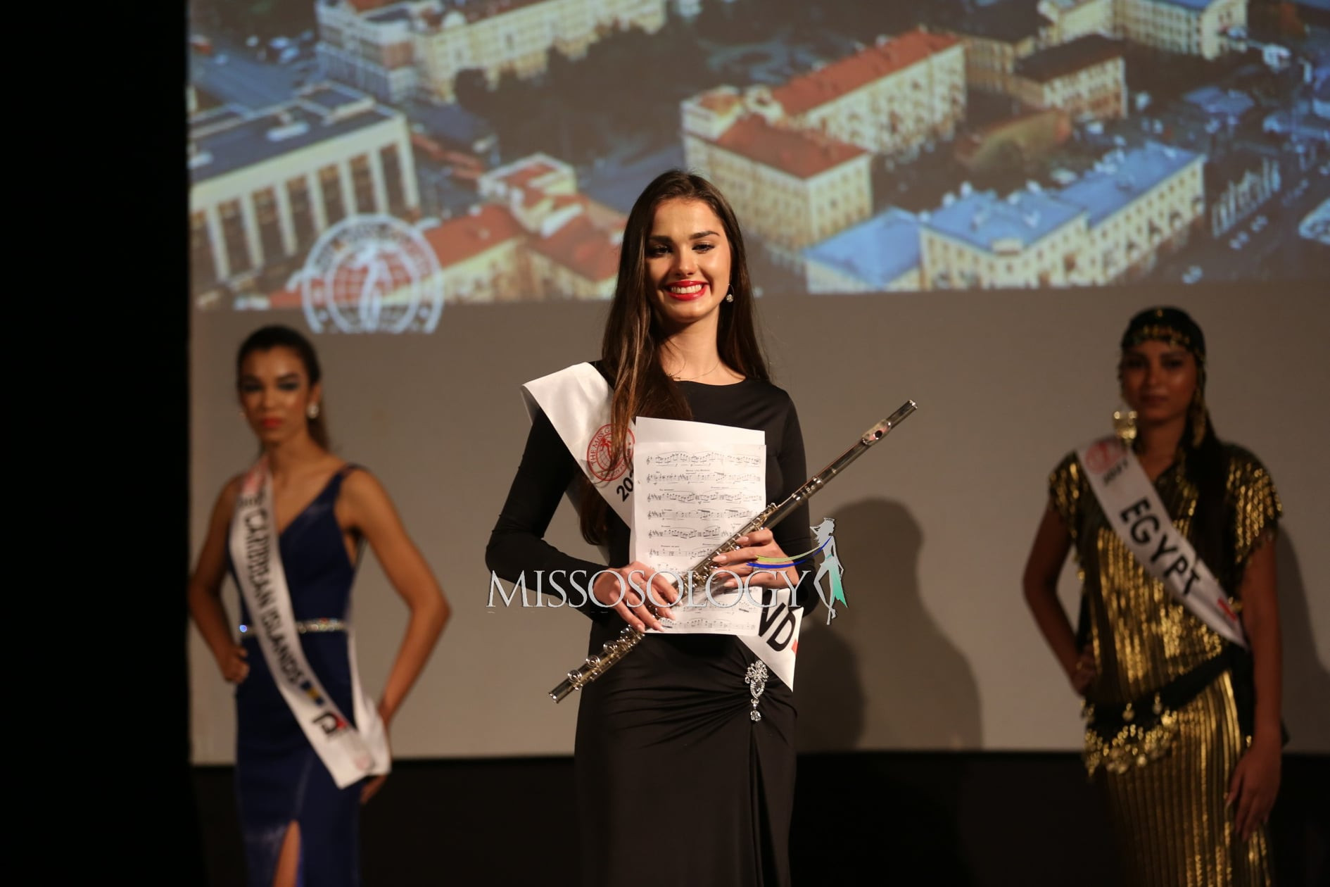 candidatas a the miss globe 2021. final: 05 nov. - Página 22 5lxmN4