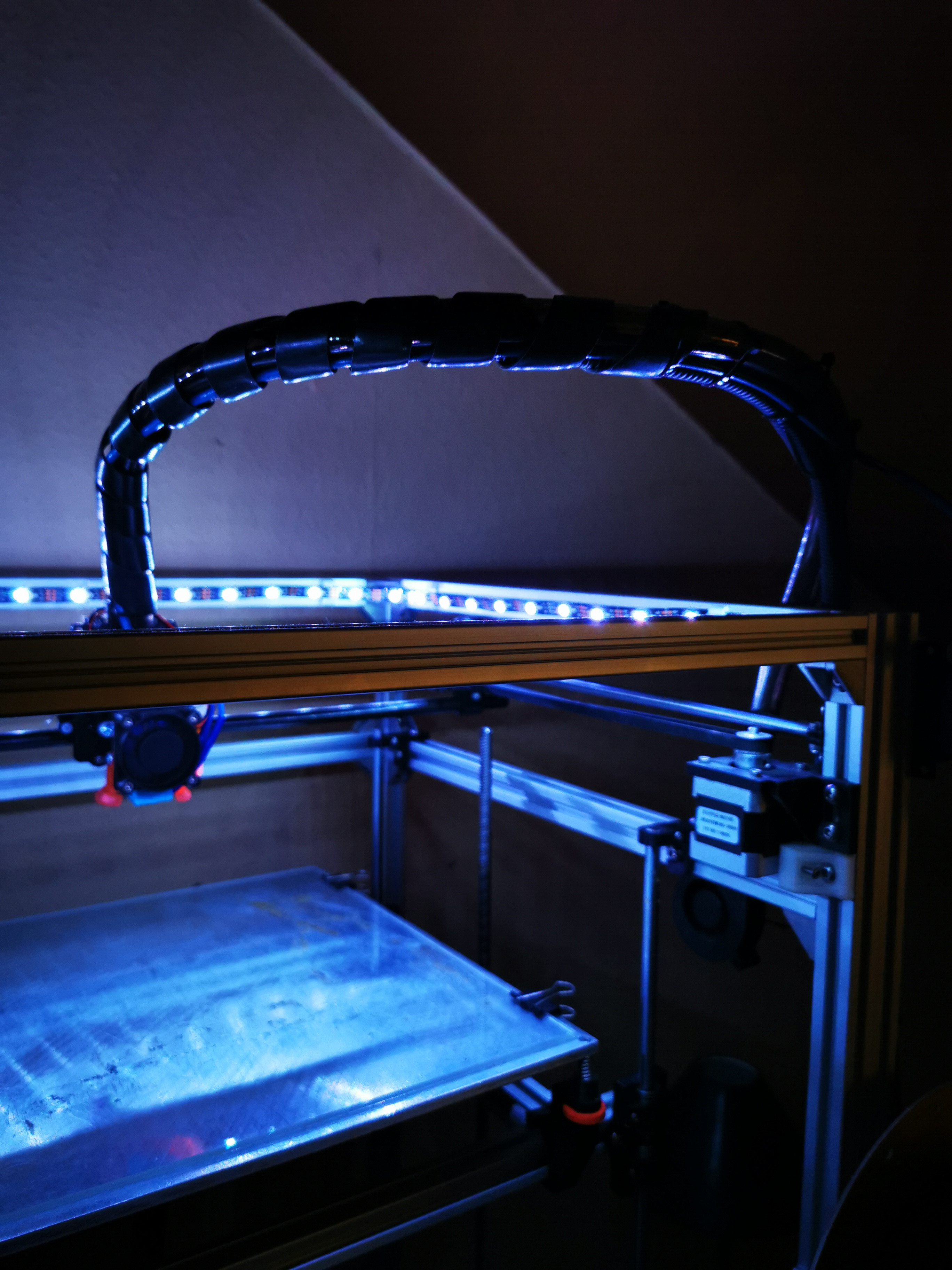 Anyone ever tried or seen a remote cooling setup like this? : r/3Dprinting