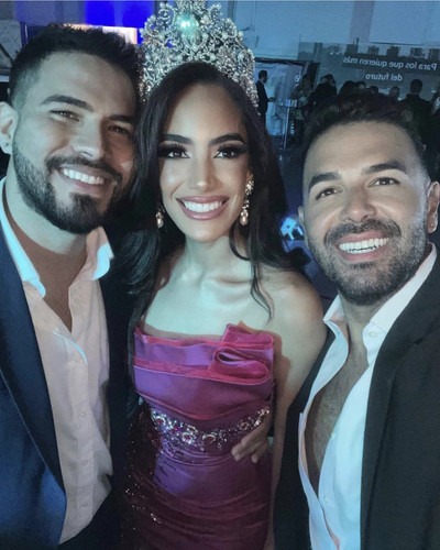 2AAE1040 8C4B 4F01 AD22 5F93092C9021