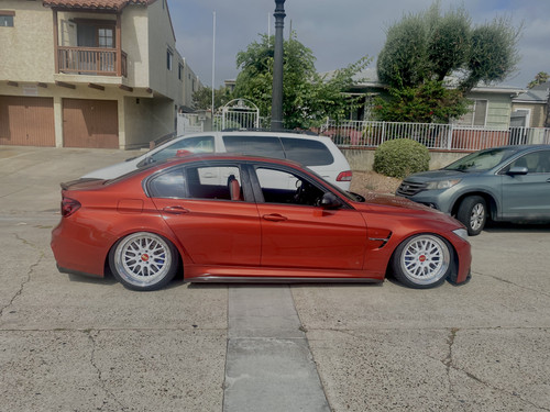 EA8EA6F3 C774 4970 AD7E 7A18BA05BADF.jpg