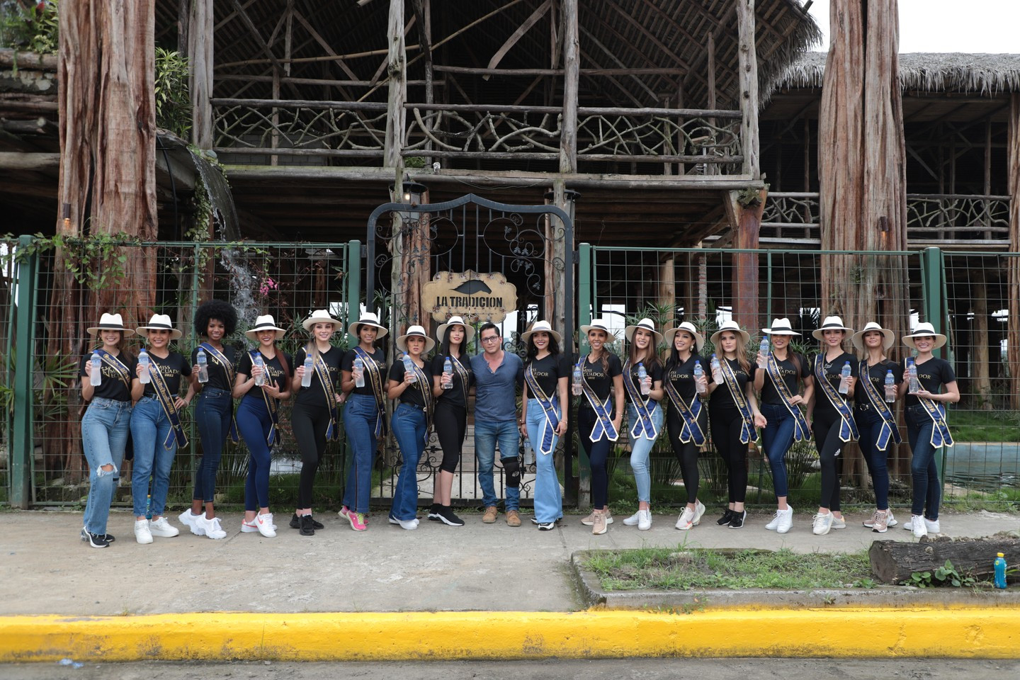 candidatas a miss ecuador 2022. final: 03 sep. - Página 19 6JA4oB