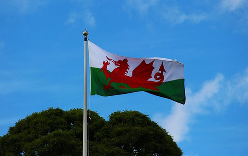 welsh flag g2f82bb3f5 640.jpg