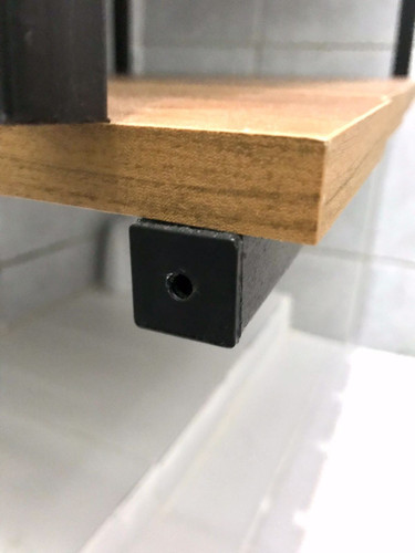 material não recebido Gabinete para Banheiro 1 Porta 1 Prateleira Palermo MGM Móveis Cimento 1.jpg