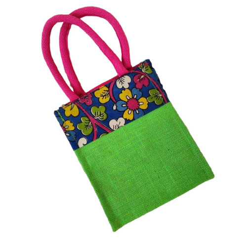 Square Graphic Post 800x800 px (12).jpg