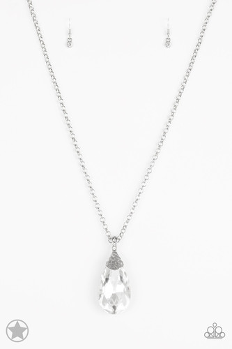 29 spellbinding sparkle white 1 1.jpg