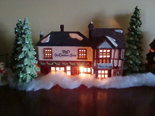 dickens village2.jpg