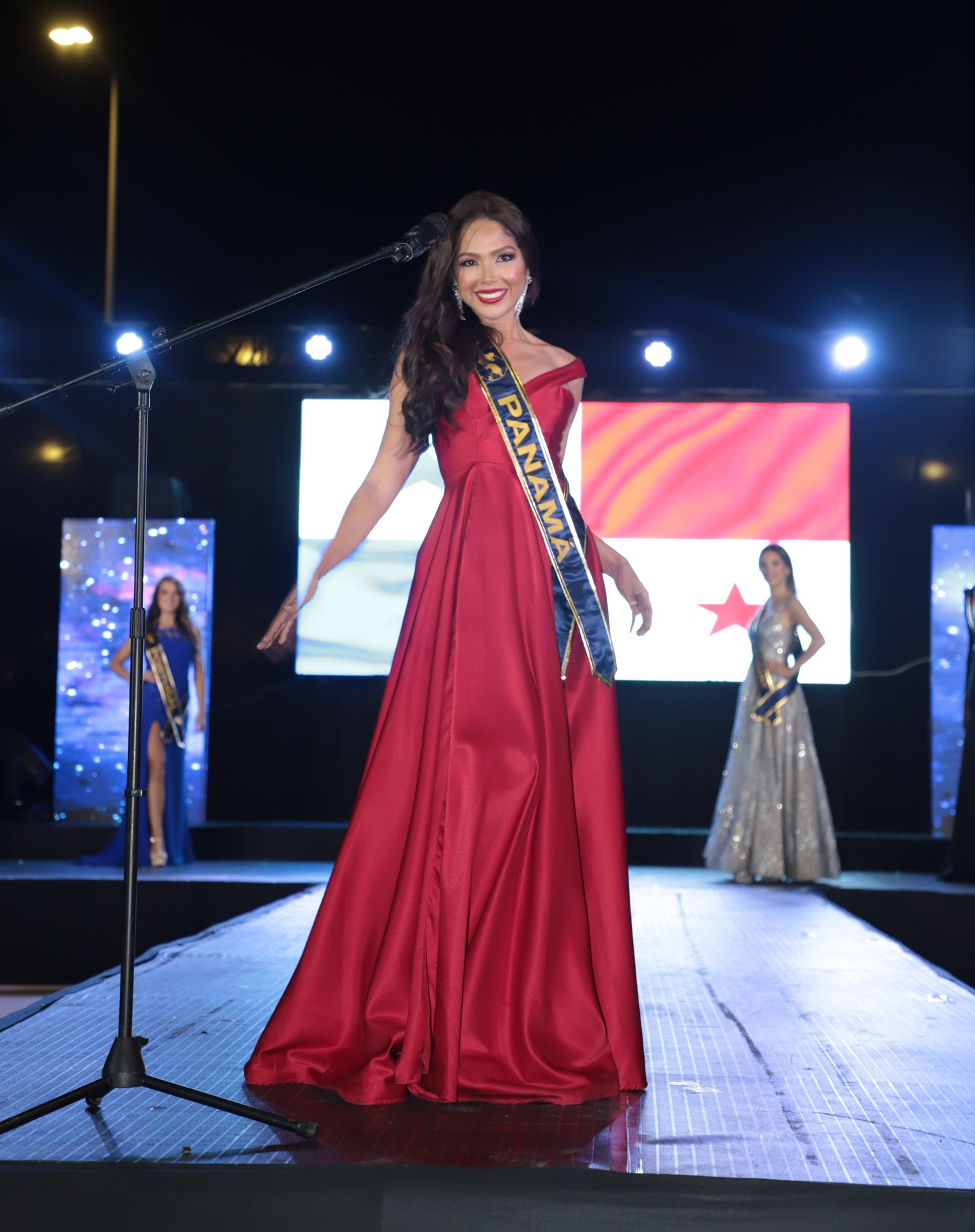 candidatas a miss continentes unidos 2022. final: 6 agosto. - Página 12 8MG9Mg