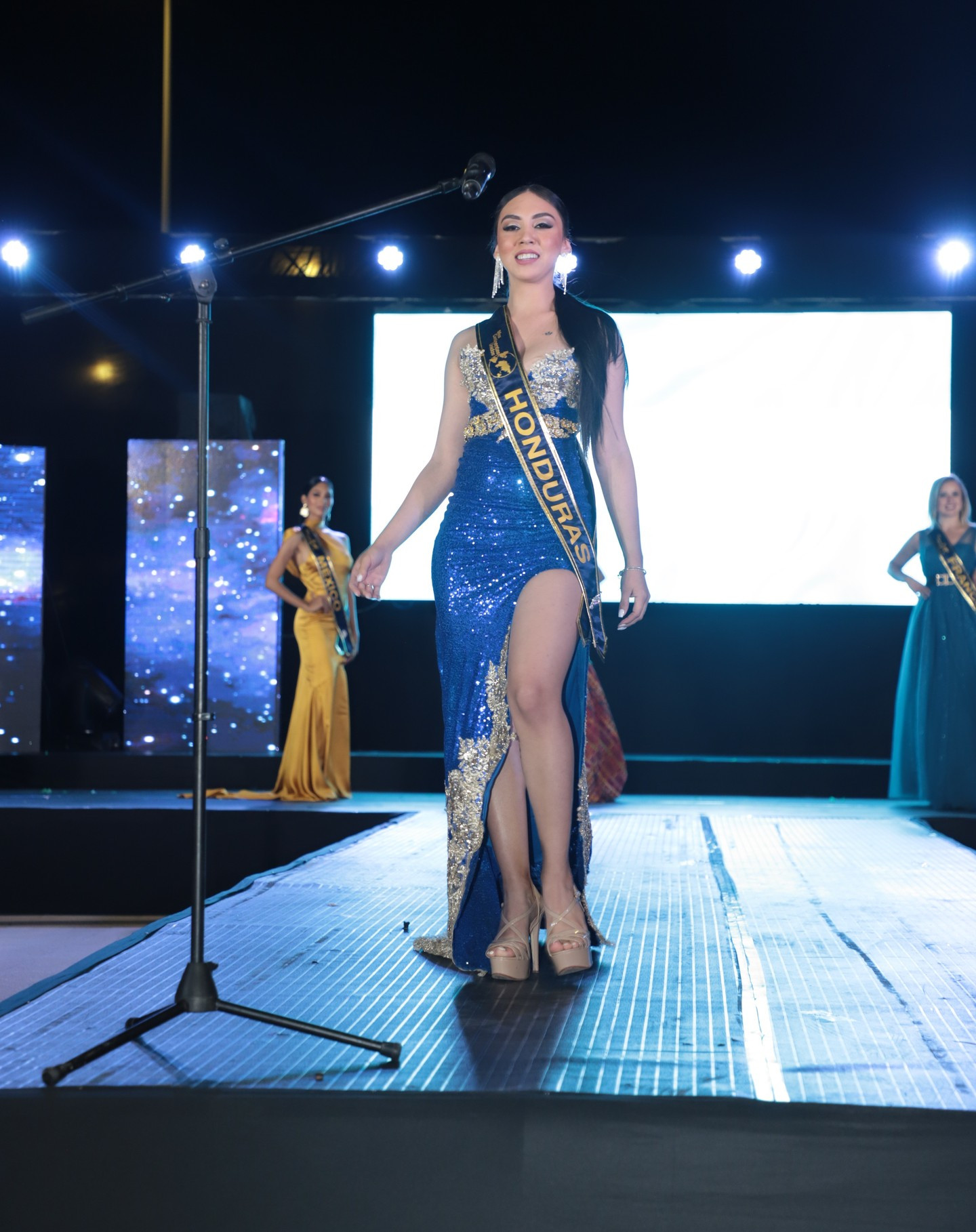 candidatas a miss continentes unidos 2022. final: 6 agosto. - Página 12 8McTsj