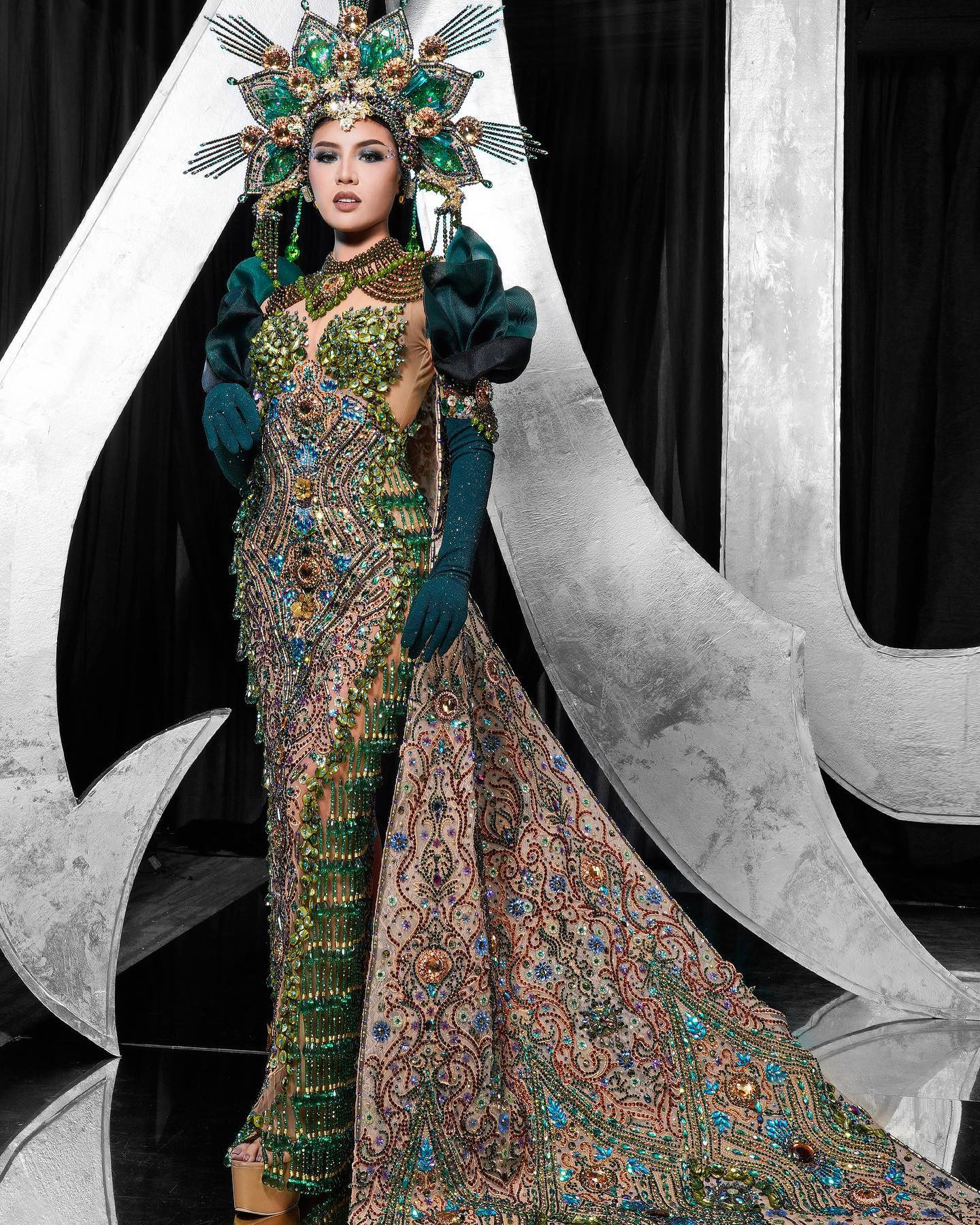 tracy maureen perez vence miss world philippines 2021.  - Página 26 ADs5RR