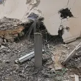 Un membru al echipajului salvat şi al doilea dispărut în timp ce avionul de