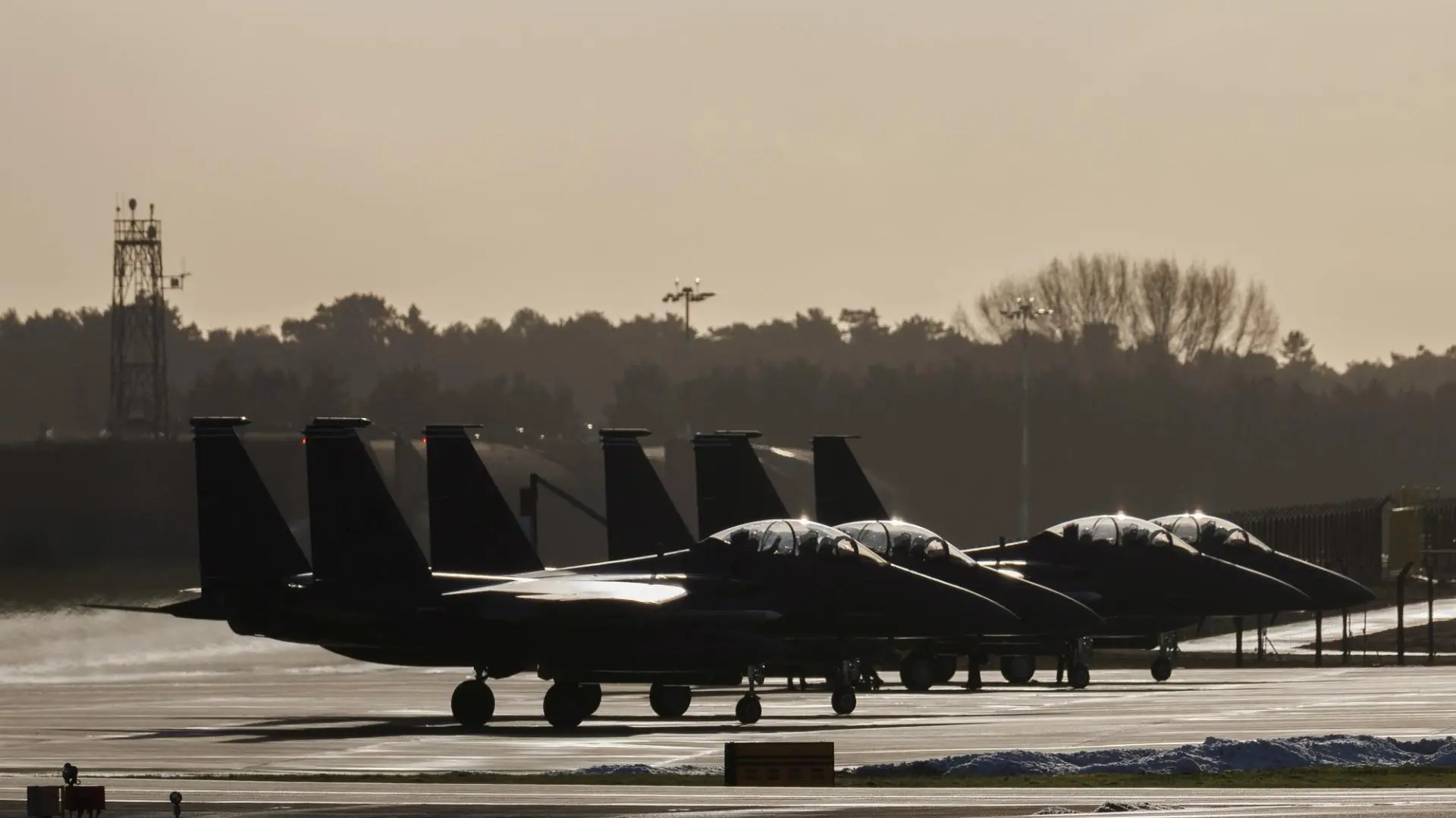 Global Markets Stumble as Iran Ceasefire Agreement Collapses