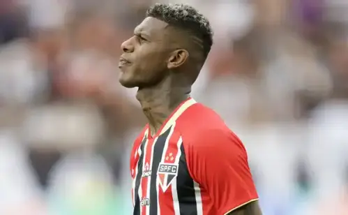 SEM DÍVIDA? São Paulo pode rescindir com Arboleda por valor gratuito