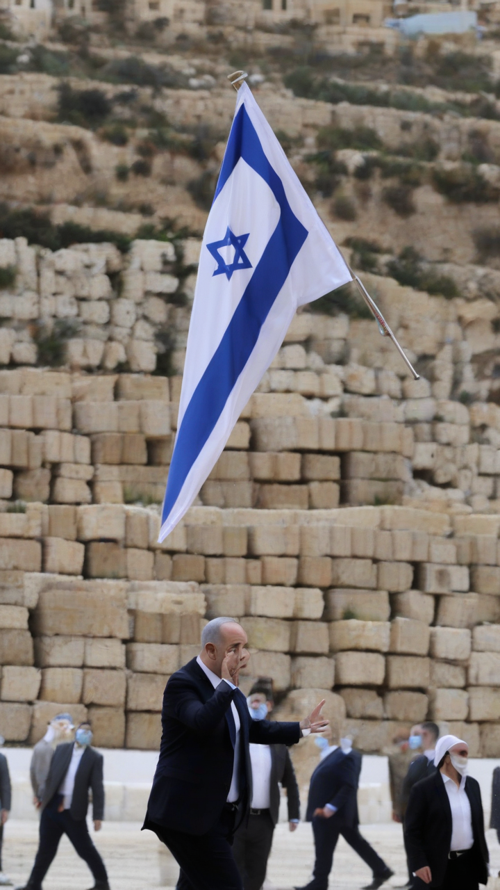 Israel PM says instructed cabinet 'to begin direct negotiations' with Lebanon