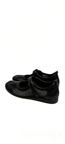 提取鞋子并生成白底图 (9).png