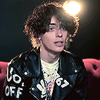 ezgif.com crop (88).gif