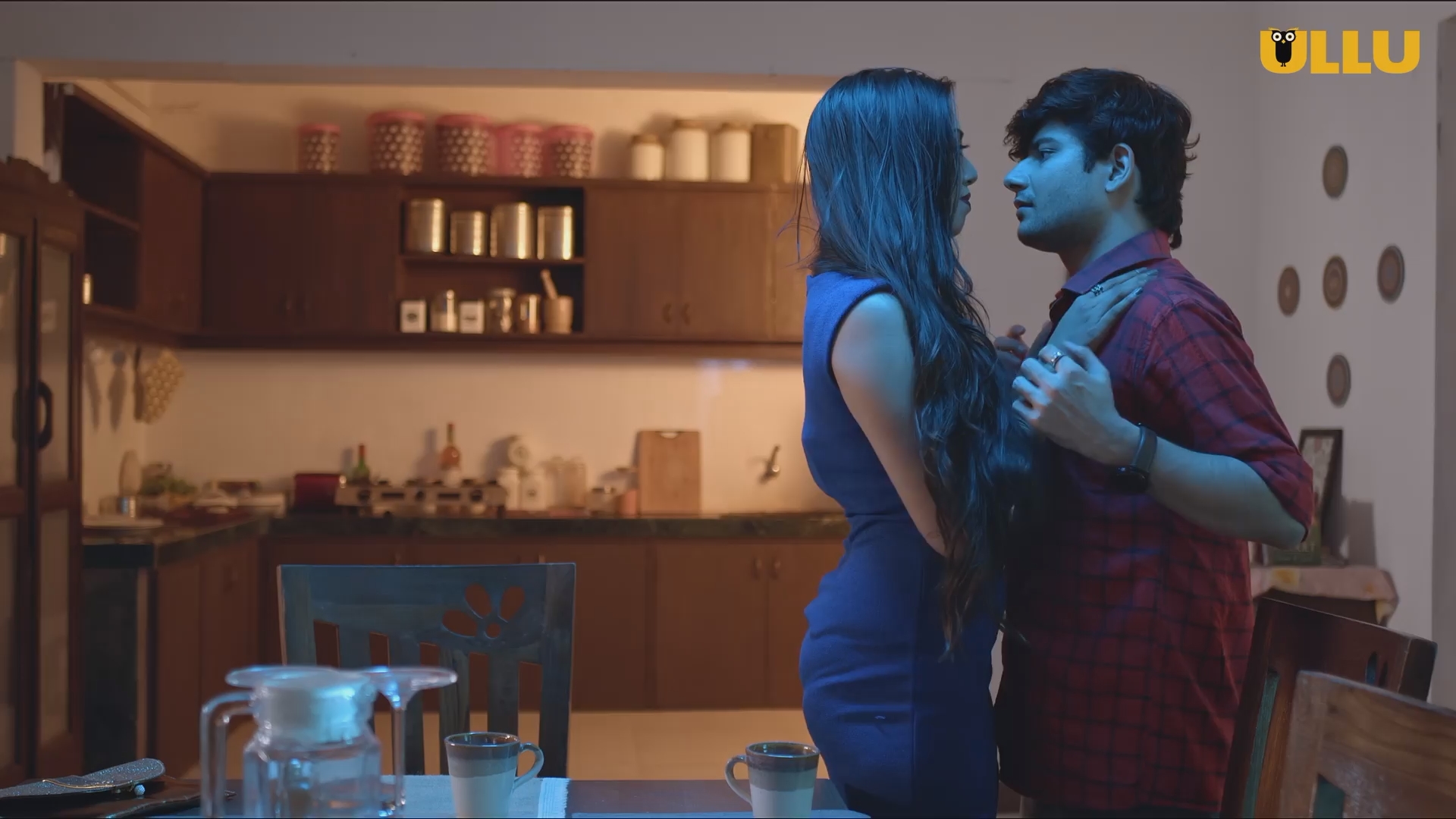 Blackmail (Palang Tod) (2021) S01 Complete Ullu Originals Web Series 1080p WEB DL 950MB(1Filmy4Wap.C