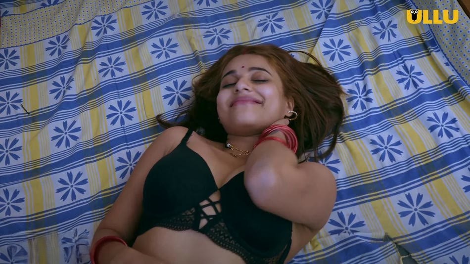 Palang Tod Kirayedaar an 2021 Hot ULLU Short Film In Hindi 28