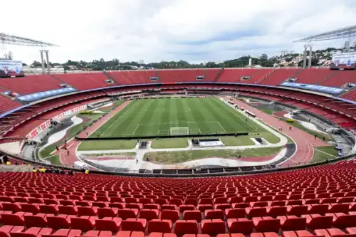 São Paulo inicia maratona longe do MorumBIS sob pressão sobre Roger Machado