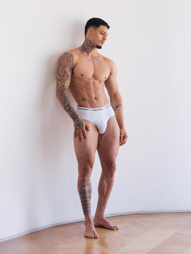 oluccabr 1764361696 3776062052867636871 77042923862.jpg