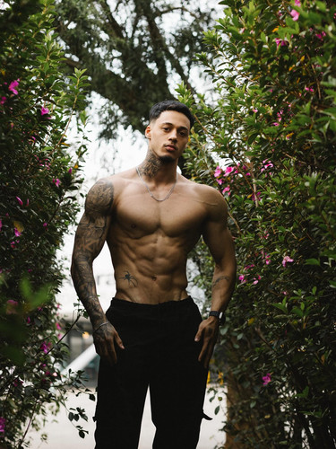 naur 1769983680 3823222346543696008 235410181.jpg