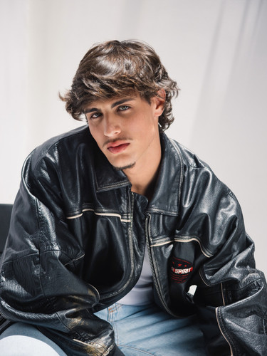 naur 1763500188 3768835202392183204 235410181.jpg