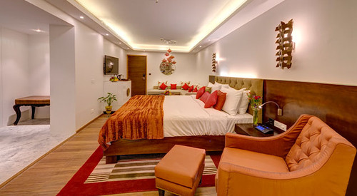 Luxury Stays: Top Hotels in Pune for Comfort & Style.jpg