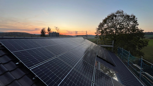 Solar panel design uae.jpg