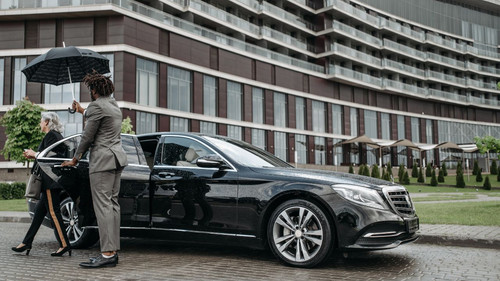 Luxury chauffeur service london.jpg