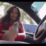 Masha дрочит член